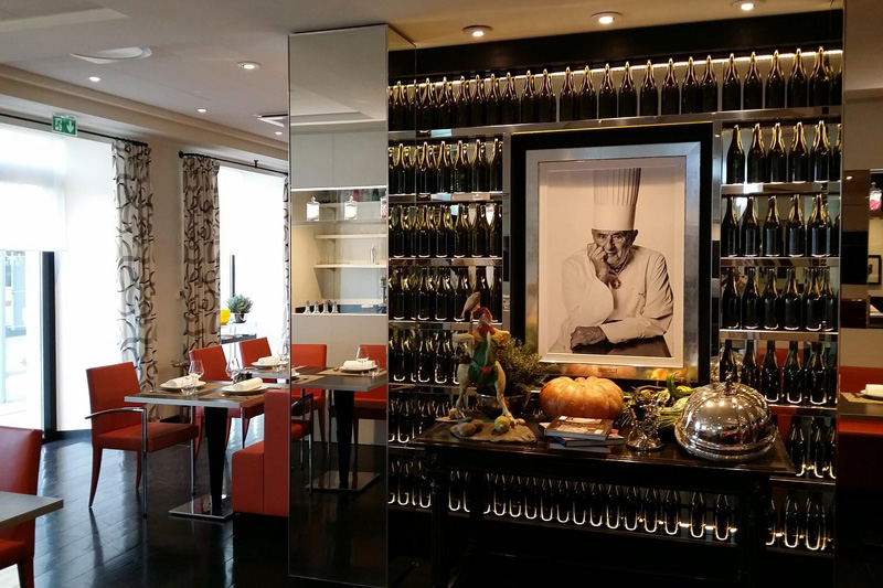Dîner à l'Institut Restaurant